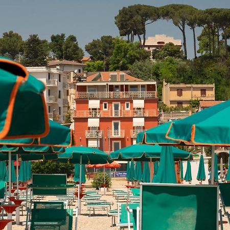 Hotel Villa Sirena 努马纳 外观 照片
